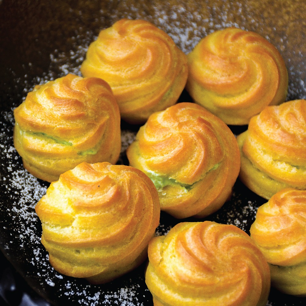 pandan buttercream choux