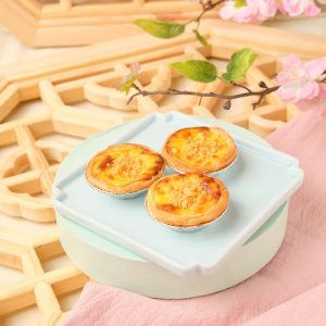 Mini Macau Egg Tart with Salted Egg Crumble