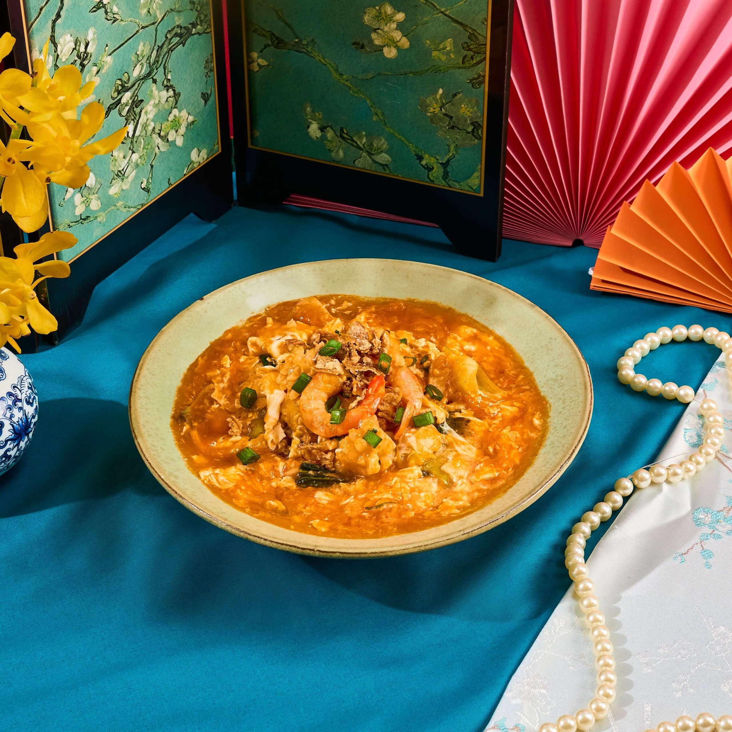 Tomato Egg Wat Tan Hor with seafood and locally-sourced Kailan (1)